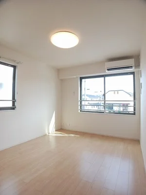 のマンスリーマンション・ウィークリーマンション「リオ・サンライズ　Ⅰ 201・洋室(No.1322612)」メイン画像