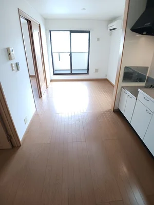 戸田駅（山口県）のマンスリーマンション・ウィークリーマンション「ティーズ・ウィンヒルⅣ 201・洋室(No.1322626)」メイン画像