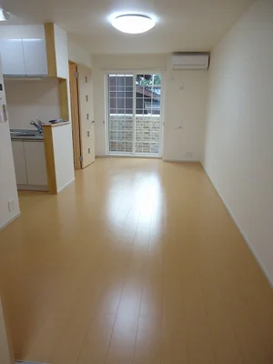 山口市のマンスリーマンション・ウィークリーマンション「コリーヌ．Ｍ　Ｂ 101・洋室(No.1322635)」メイン画像