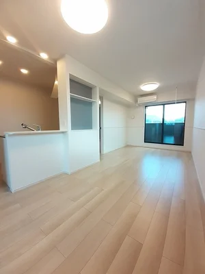 山口県のマンスリーマンション・ウィークリーマンション「サンライズ　富士広 201・洋室(No.1322653)」メイン画像