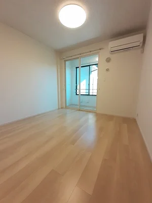 東九州短期大学周辺のマンスリーマンション・ウィークリーマンション「リデアル東中津Ｂ 103・洋室(No.1322682)」メイン画像