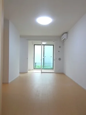 のマンスリーマンション・ウィークリーマンション「コーポＫＭⅠ 103・洋室(No.1322692)」メイン画像