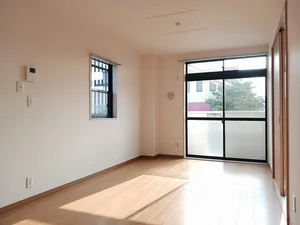 のマンスリーマンション・ウィークリーマンション「ヒルズイイジマ 101・洋室(No.1322703)」メイン画像