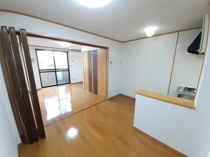 のマンスリーマンション・ウィークリーマンション「サンライフ徳力 202・洋室(No.1322752)」メイン画像