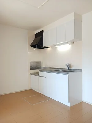 のマンスリーマンション・ウィークリーマンション「ラージ・フィールドＢ 101・洋室(No.1322768)」メイン画像