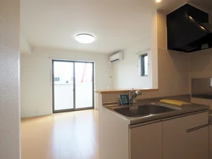 のマンスリーマンション・ウィークリーマンション「シエロ．ガーデン．ツダ　Ａ 206・洋室(No.1322770)」メイン画像