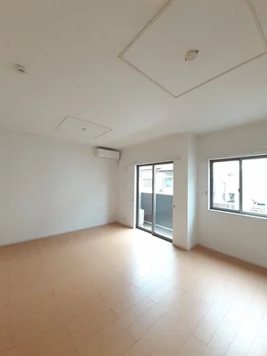 のマンスリーマンション・ウィークリーマンション「ラ　エスペランサ 103・洋室(No.1322802)」メイン画像