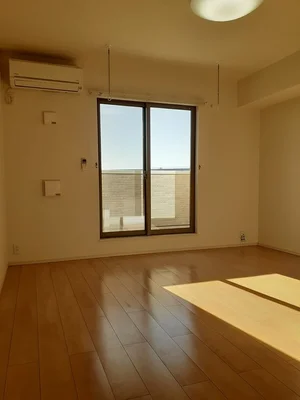 のマンスリーマンション・ウィークリーマンション「アプリコット　Ⅲ 201・洋室(No.1322810)」メイン画像