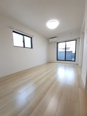 のマンスリーマンション・ウィークリーマンション「Ｋｕｒｉ・ｒｉｎ　Ⅰ 202・洋室(No.1322824)」メイン画像