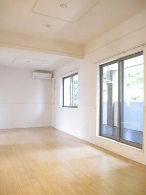 常葉大学静岡草薙キャンパス周辺のマンスリーマンション・ウィークリーマンション「サードスクエアⅡ 203・洋室(No.1322871)」メイン画像