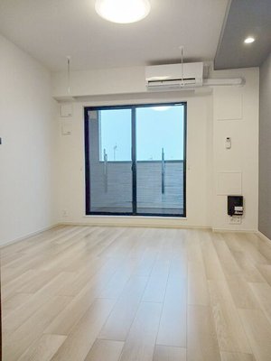 のマンスリーマンション・ウィークリーマンション「プルミエ　ショコラ 305・洋室(No.1322882)」メイン画像