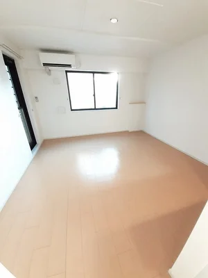 のマンスリーマンション・ウィークリーマンション「ドリームワークス　六番館 105・洋室(No.1322901)」メイン画像