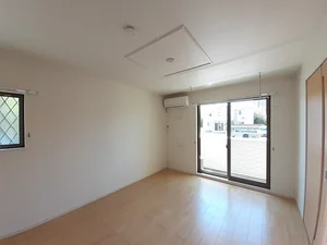 のマンスリーマンション・ウィークリーマンション「ＧＲＡＮ　ＴＲＥＥⅥ 102・洋室(No.1322903)」メイン画像