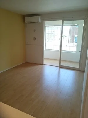 のマンスリーマンション・ウィークリーマンション「ヴァナ・ディールＢ 102・洋室(No.1322913)」メイン画像