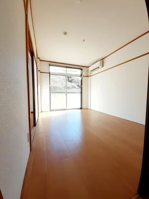 のマンスリーマンション・ウィークリーマンション「エルディムふじおかＢ 101・洋室(No.1322999)」メイン画像