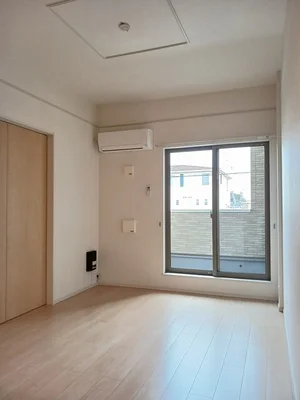 のマンスリーマンション・ウィークリーマンション「カーサ・グラースⅠ 202・洋室(No.1323011)」メイン画像