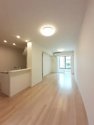 のマンスリーマンション・ウィークリーマンション「ライジングヒルズ 102・洋室(No.1323038)」メイン画像