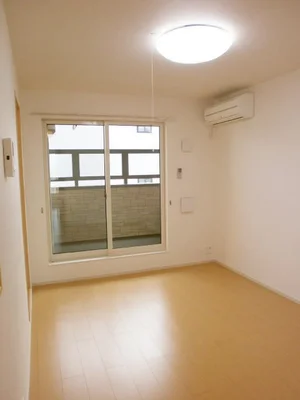 のマンスリーマンション・ウィークリーマンション「アクアコンフォートＢ 202・洋室(No.1323060)」メイン画像