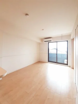 のマンスリーマンション・ウィークリーマンション「ゼクシー　桜ケ丘Ａ棟 102・洋室(No.1323075)」メイン画像