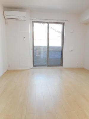 新居浜市のマンスリーマンション・ウィークリーマンション「ｓａｌｔ　ｓｅｅ 102・洋室(No.1323096)」メイン画像