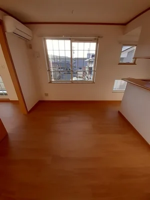 愛媛県のマンスリーマンション・ウィークリーマンション「アルカンシェル庄内Ⅰ 203・洋室(No.1323105)」メイン画像