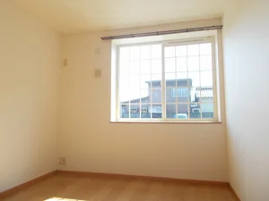 のマンスリーマンション・ウィークリーマンション「ロッソ　コルサＡ 102・洋室(No.1323106)」メイン画像