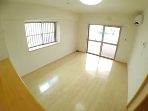 のマンスリーマンション・ウィークリーマンション「プリムローズ　ガーデン 202・洋室(No.1323160)」メイン画像