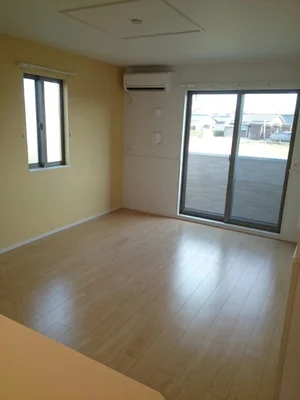 のマンスリーマンション・ウィークリーマンション「アウローラ・古祖原Ｂ 101・洋室(No.1323168)」メイン画像