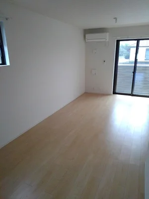 都城市のマンスリーマンション・ウィークリーマンション「カーサ　アルバーダ　Ⅰ 102・洋室(No.1323203)」メイン画像