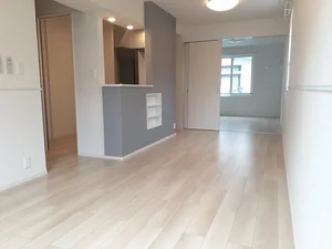 のマンスリーマンション・ウィークリーマンション「スマイル　ハウス 102・洋室(No.1323206)」メイン画像