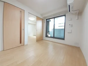 のマンスリーマンション・ウィークリーマンション「ベル・ショコラ 203・洋室(No.1323220)」メイン画像