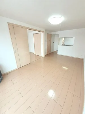 北海道大学地球環境科学研究院周辺のマンスリーマンション・ウィークリーマンション「ローヤル　サルーン　札幌 403・洋室(No.1323244)」メイン画像