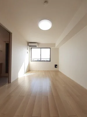 のマンスリーマンション・ウィークリーマンション「エクシードⅢ 302・洋室(No.1323284)」メイン画像