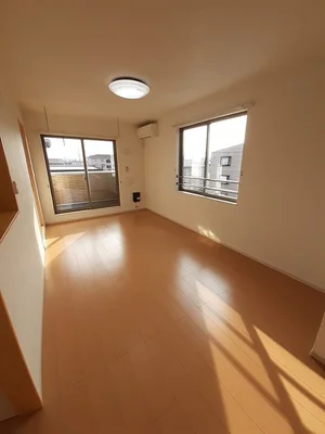 のマンスリーマンション・ウィークリーマンション「ルストパラディⅠ 304・洋室(No.1323378)」メイン画像