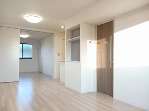 のマンスリーマンション・ウィークリーマンション「モーンガータ　Ａ 201・洋室(No.1323394)」メイン画像