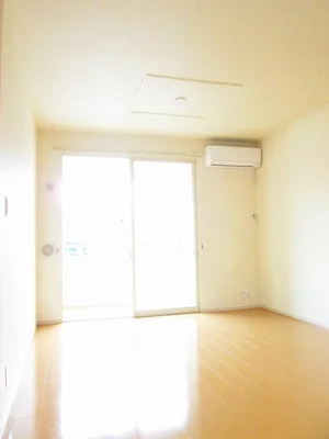 のマンスリーマンション・ウィークリーマンション「フィオーレ春Ⅱ 102・洋室(No.1323523)」メイン画像