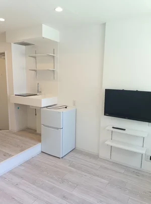 のマンスリーマンション・ウィークリーマンション「梅屋敷マンスリーマンション（新築：4月下旬入居可） 302(No.1325561)」メイン画像