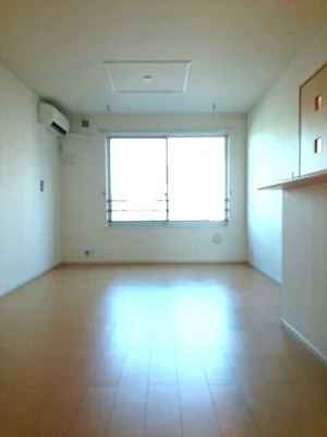 のマンスリーマンション・ウィークリーマンション「カーフ・アンフィニ 102・洋室(No.1325577)」メイン画像