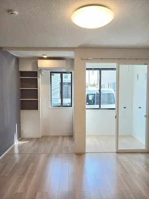 のマンスリーマンション・ウィークリーマンション「ドミールオカマエ　Ａ 105・洋室(No.1325596)」メイン画像