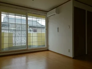 のマンスリーマンション・ウィークリーマンション「プリムローズ城東　Ｄ 202・和室(No.1325626)」メイン画像