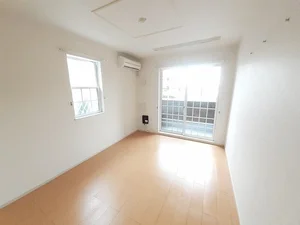 のマンスリーマンション・ウィークリーマンション「アルベールⅠ 102・洋室(No.1325637)」メイン画像