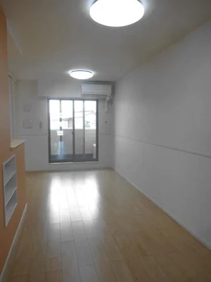 のマンスリーマンション・ウィークリーマンション「プレゾン　ミナミ　Ｂ 202・洋室(No.1325688)」メイン画像