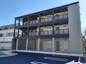 のマンスリーマンション・ウィークリーマンション「ＧＲＡＮＤ　ＢＲＩＬＬＥＲ 203・洋室(No.1325711)」メイン画像