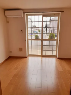 のマンスリーマンション・ウィークリーマンション「ラフィネＭ 102・洋室(No.1325742)」メイン画像