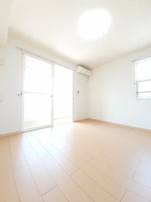 のマンスリーマンション・ウィークリーマンション「ル・アルドーレ 203・洋室(No.1325755)」メイン画像