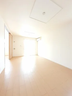 のマンスリーマンション・ウィークリーマンション「アンジュ・パラッツオＡ 201・洋室(No.1325760)」メイン画像