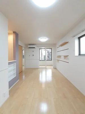 のマンスリーマンション・ウィークリーマンション「グリッツェンⅡ 103・洋室(No.1325771)」メイン画像