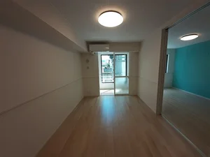 のマンスリーマンション・ウィークリーマンション「ベル　スイート　神明Ｂ 103・洋室(No.1325814)」メイン画像