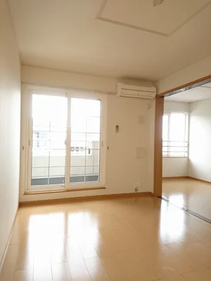 のマンスリーマンション・ウィークリーマンション「ラソ・ヒメーノⅡ 205・洋室(No.1325819)」メイン画像