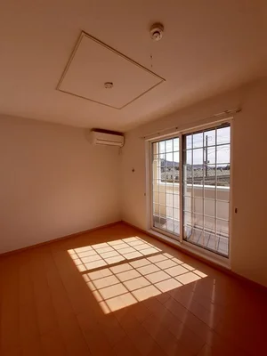 のマンスリーマンション・ウィークリーマンション「ＨＯＬＹＧＬＩＴＴＥＲ　Ｔ．Ｊ 103・洋室(No.1325844)」メイン画像